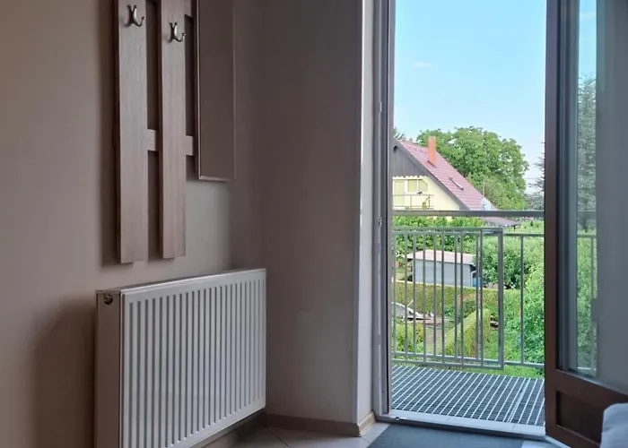 Kemences Udvarhaz Balatonszabadi Fürdőtelep